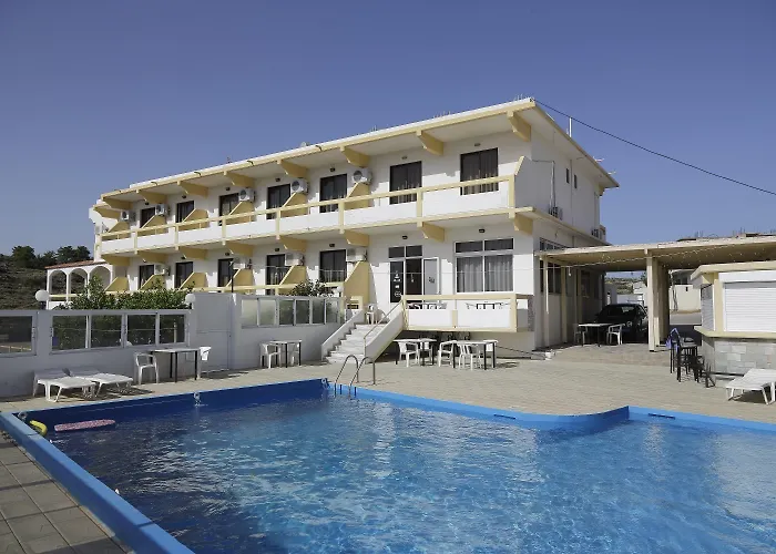 ホテル Anagros 2*