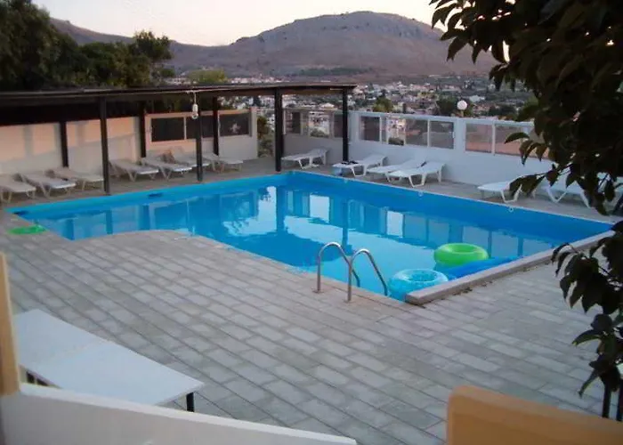 Anagros ホテル 2*