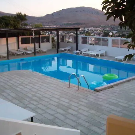 Anagros Hotel 2*