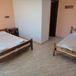Anagros 2*