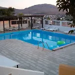 Anagros Hotel 2*
